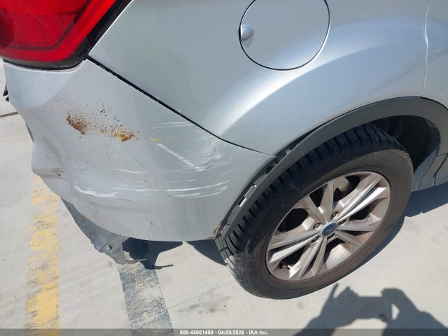 Продаж на аукціоні авто 2019 Ford Escape Se, vin: 1FMCU9GD6KUB30256, номер лоту: 45001499