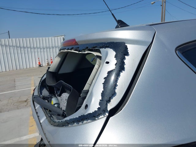 Продаж на аукціоні авто 2019 Ford Escape Se, vin: 1FMCU9GD6KUB30256, номер лоту: 45001499