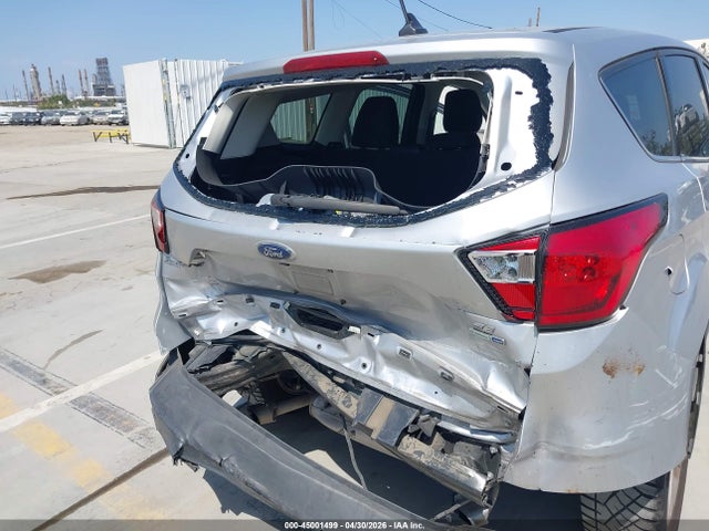 Продаж на аукціоні авто 2019 Ford Escape Se, vin: 1FMCU9GD6KUB30256, номер лоту: 45001499