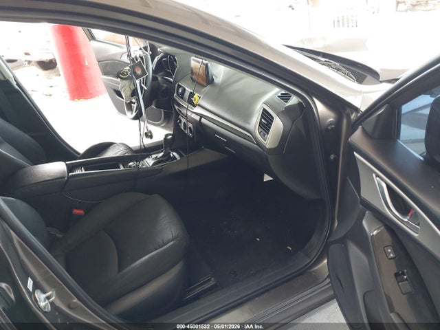 2018 Mazda Mazda3 Sport მანქანა იყიდება აუქციონზე, vin: 3MZBN1U78JM190925, აუქციონის ნომერი: 45001532