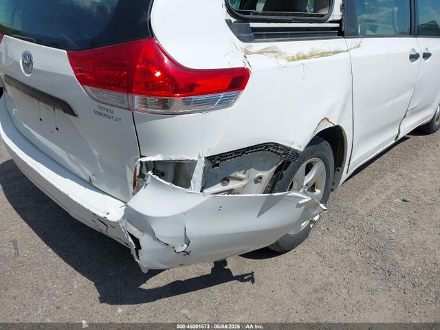 45001573 :رقم المزاد ، 5TDZK3DC7DS352518 vin ، 2013 Toyota Sienna L V6 7 Passenger مزاد بيع