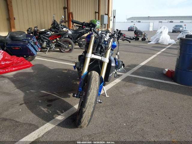 Продажа на аукционе авто 2013 Triumph Motorcycle Street Triple, vin: SMTL02NE0DT573791, номер лота: 45001588