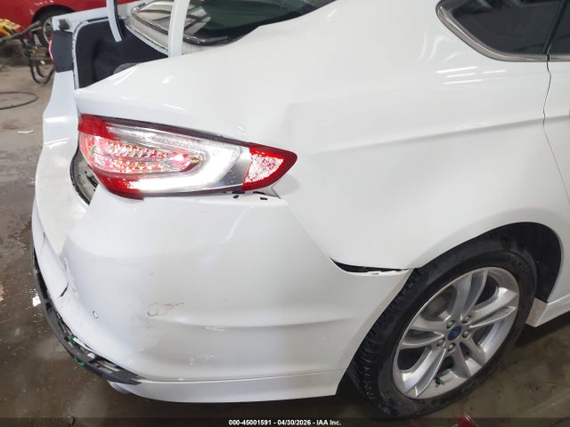 Продажа на аукционе авто 2016 Ford Fusion Hybrid Se, vin: 3FA6P0LU4GR329420, номер лота: 45001591
