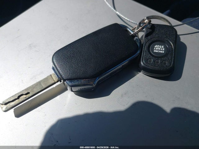 KNDEU2AAXM7204170 KIA SELTOS S