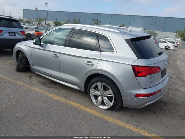 WA1BNAFY1K2017128 Audi Q5 45 Premium
