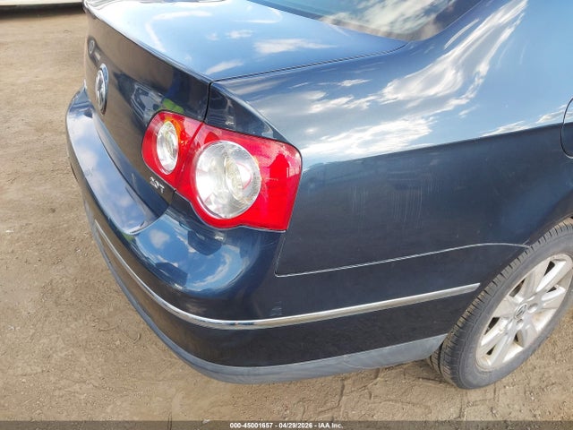 Продажа на аукционе авто 2007 Volkswagen Passat 2.0t, vin: WVWEK73C67P016669, номер лота: 45001657
