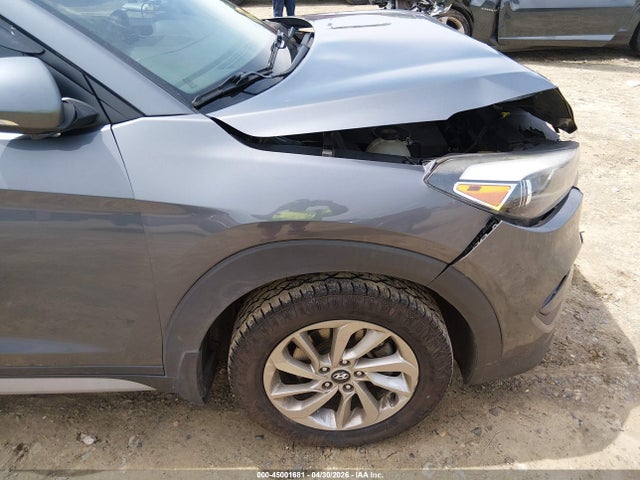 45001681 :رقم المزاد ، KM8J3CA47HU428534 vin ، 2017 Hyundai Tucson Se Plus مزاد بيع