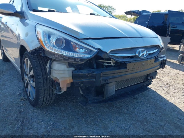 2016 Hyundai Accent Se მანქანა იყიდება აუქციონზე, vin: KMHCU4AE0GU139725, აუქციონის ნომერი: 45001688