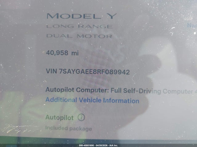 Продаж на аукціоні авто 2024 Tesla Model Y Long Range Dual Motor All-wheel Drive, vin: 7SAYGAEE8RF089942, номер лоту: 45001690