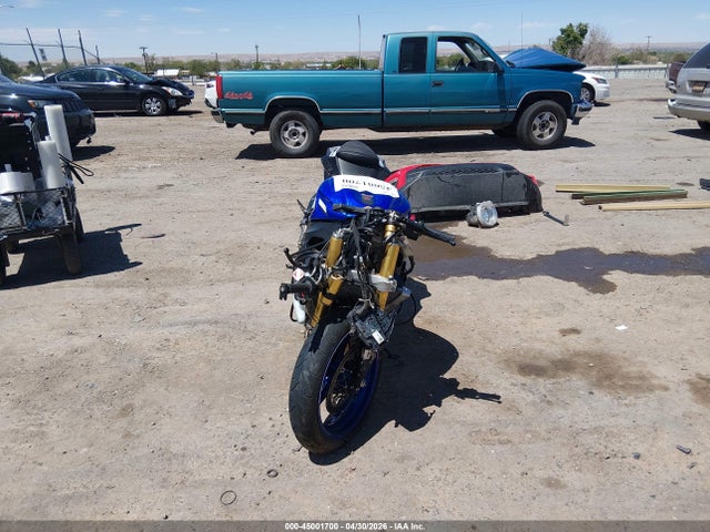 45001700 :رقم المزاد ، JS1GR7MA9T7100930 vin ، 2026 Suzuki Gsx-r750 مزاد بيع