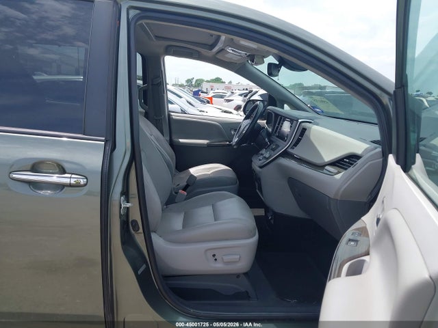 45001725 :رقم المزاد ، 5TDYZ3DC6LS034296 vin ، 2020 Toyota Sienna Xle مزاد بيع