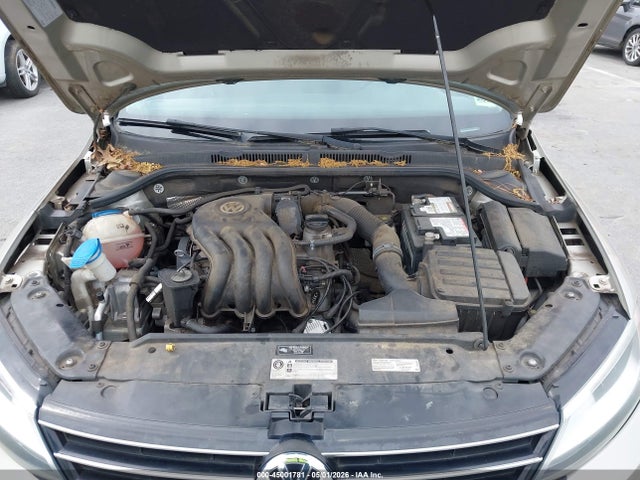 45001781 :رقم المزاد ، 3VW1K7AJ0FM306603 vin ، 2015 Volkswagen Jetta 2.0l S مزاد بيع