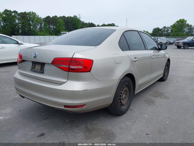 45001781 :رقم المزاد ، 3VW1K7AJ0FM306603 vin ، 2015 Volkswagen Jetta 2.0l S مزاد بيع