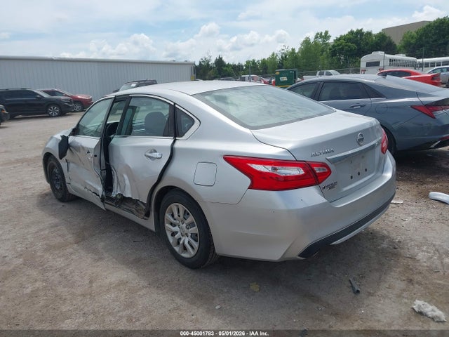 Продаж на аукціоні авто 2017 Nissan Altima 2.5 S, vin: 1N4AL3AP6HN366963, номер лоту: 45001783