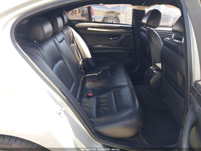 WBA5B1C5XGG130928 BMW 535i