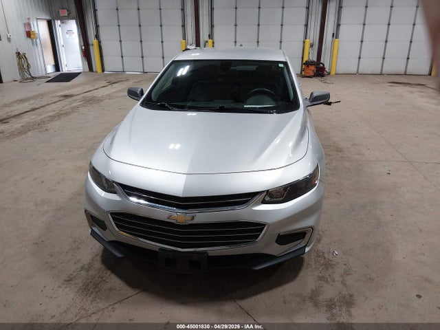 1G1ZC5ST8JF201235 Chevrolet Malibu 1fl