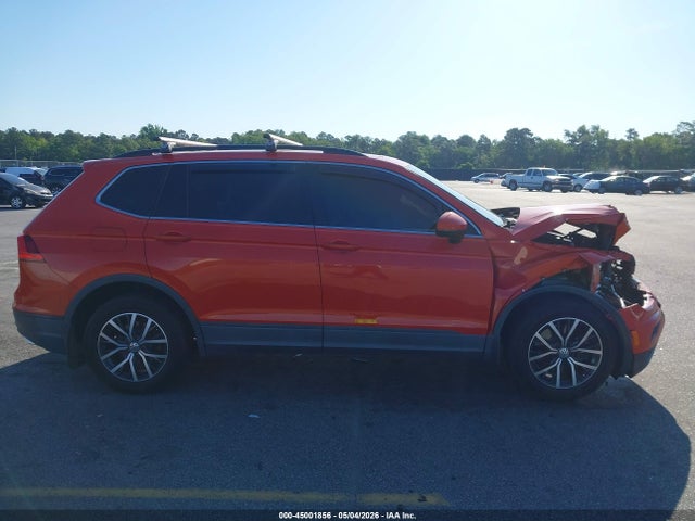 Продаж на аукціоні авто 2019 Volkswagen Tiguan 2.0t Se/2.0t Sel/2.0t Sel R-line/2.0t Sel R-line Black, vin: 3VV3B7AX0KM160733, номер лоту: 45001856