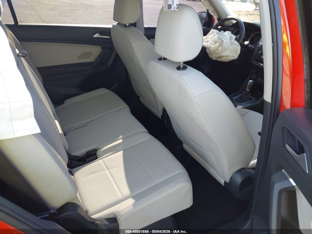 Продаж на аукціоні авто 2019 Volkswagen Tiguan 2.0t Se/2.0t Sel/2.0t Sel R-line/2.0t Sel R-line Black, vin: 3VV3B7AX0KM160733, номер лоту: 45001856