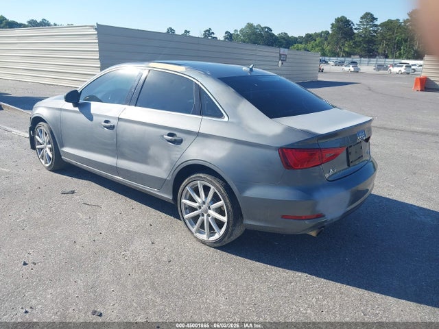 45001865 :رقم المزاد ، WAUEFGFF2F1018122 vin ، 2015 Audi A3 2.0t Premium مزاد بيع