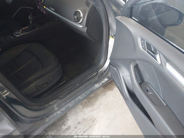 45001865 :رقم المزاد ، WAUEFGFF2F1018122 vin ، 2015 Audi A3 2.0t Premium مزاد بيع