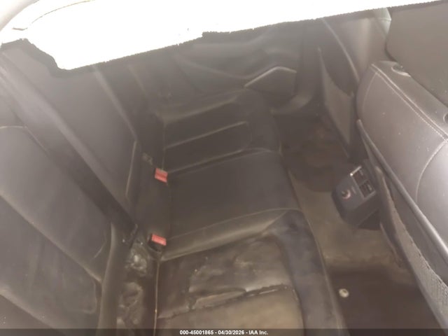 45001865 :رقم المزاد ، WAUEFGFF2F1018122 vin ، 2015 Audi A3 2.0t Premium مزاد بيع