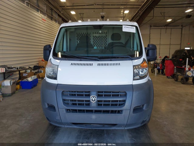 45001884 :رقم المزاد ، 3C6TRVAG2GE113632 vin ، 2016 Ram Promaster 1500 Low Roof مزاد بيع