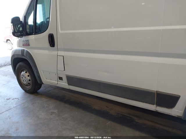 45001884 :رقم المزاد ، 3C6TRVAG2GE113632 vin ، 2016 Ram Promaster 1500 Low Roof مزاد بيع