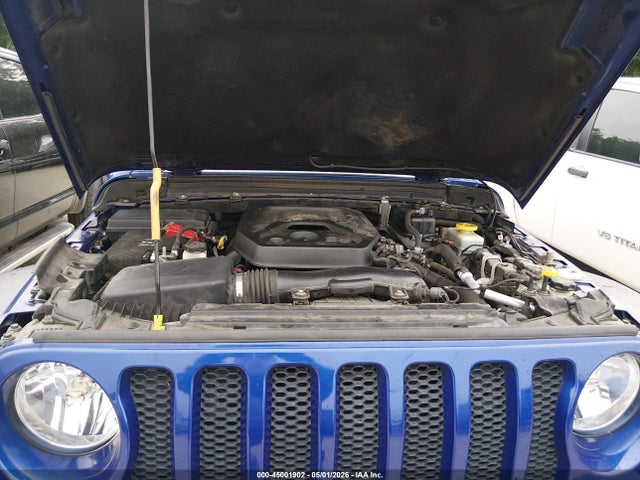 1C4HJXDN9KW583988 Jeep Wrangler Unlimited Sport S 4x4