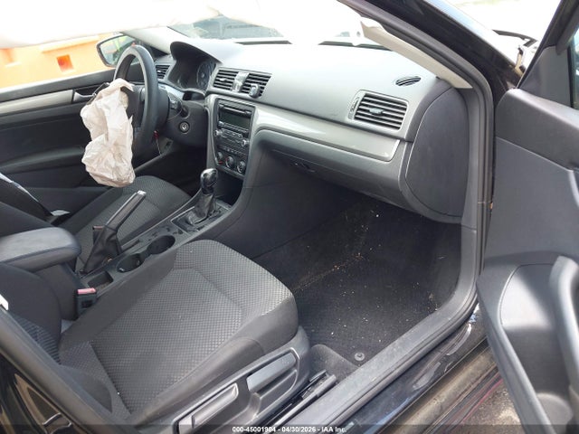 Volkswagen Passat 1.8t S 2015 1VWAT7A34FC106159 Image 5