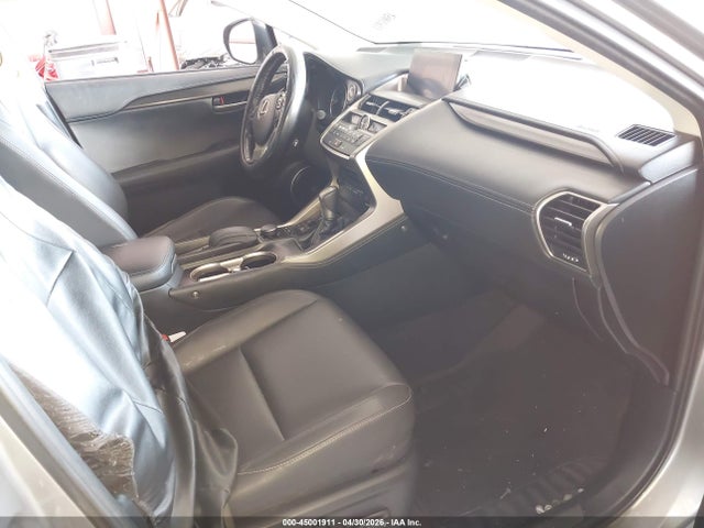 45001911 :رقم المزاد ، JTJYARBZ1H2075898 vin ، 2017 Lexus Nx 200t مزاد بيع