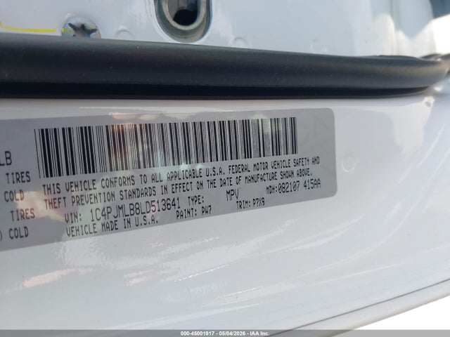 2020 Jeep Cherokee Latitude Plus 4x4 მანქანა იყიდება აუქციონზე, vin: 1C4PJMLB8LD513641, აუქციონის ნომერი: 45001917