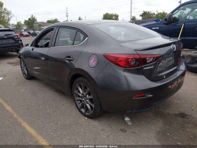 2018 Mazda Mazda3 Touring მანქანა იყიდება აუქციონზე, vin: 3MZBN1V36JM252432, აუქციონის ნომერი: 45001932
