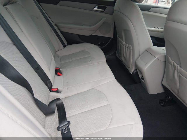 45001944 :رقم المزاد ، 5NPE24AF9FH192010 vin ، 2015 Hyundai Sonata Se مزاد بيع