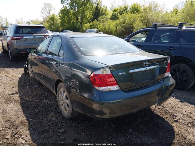 2005 Toyota Camry Xle V6 მანქანა იყიდება აუქციონზე, vin: 4T1BF30K75U088809, აუქციონის ნომერი: 45001952