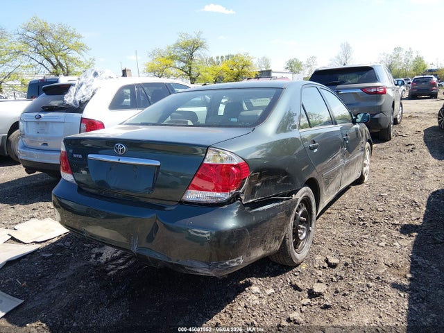 2005 Toyota Camry Xle V6 მანქანა იყიდება აუქციონზე, vin: 4T1BF30K75U088809, აუქციონის ნომერი: 45001952