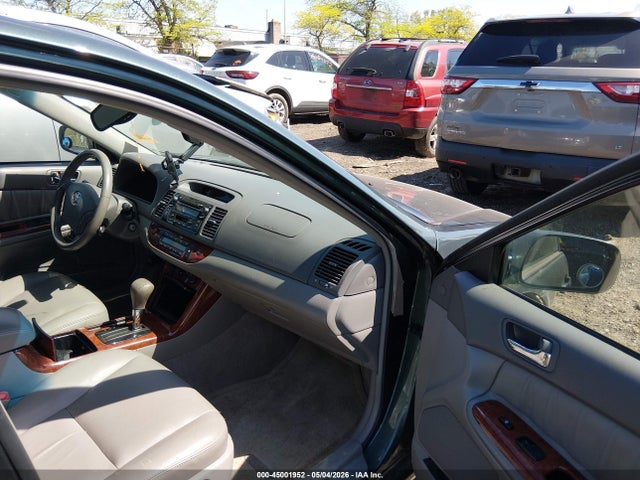2005 Toyota Camry Xle V6 მანქანა იყიდება აუქციონზე, vin: 4T1BF30K75U088809, აუქციონის ნომერი: 45001952