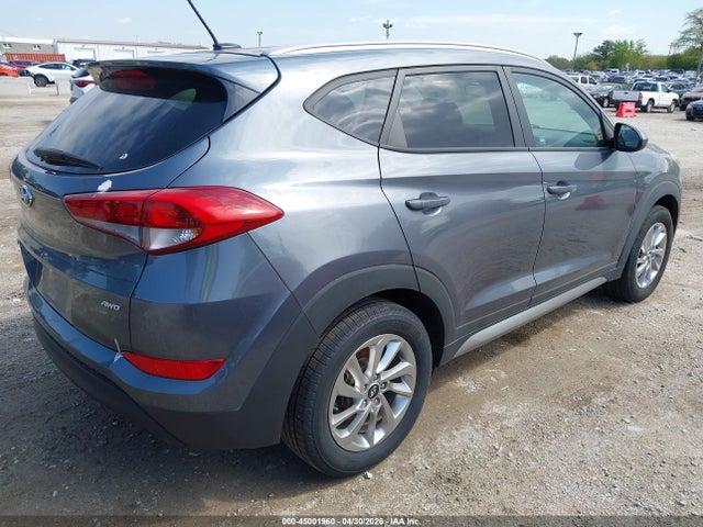 45001960 :رقم المزاد ، KM8J3CA46HU262006 vin ، 2017 Hyundai Tucson Se مزاد بيع