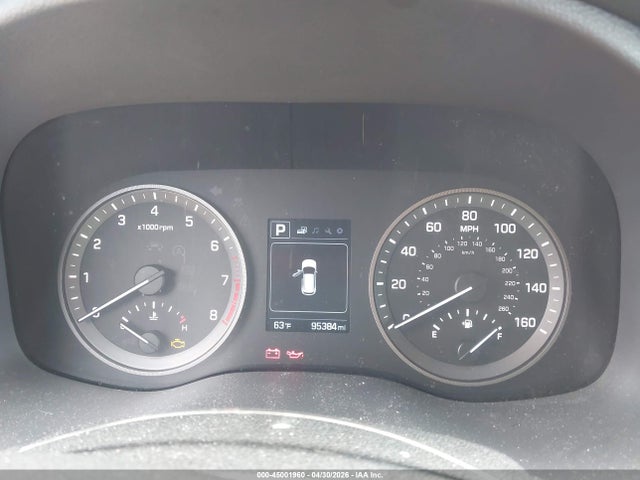 45001960 :رقم المزاد ، KM8J3CA46HU262006 vin ، 2017 Hyundai Tucson Se مزاد بيع