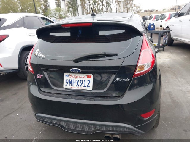 Ford FIESTA ST 2016 3FADP4GX9GM159572 Image 17