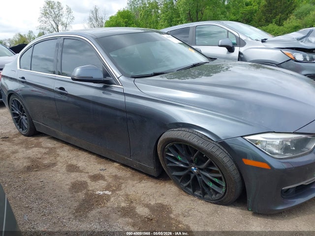 2013 Bmw 335i Xdrive მანქანა იყიდება აუქციონზე, vin: WBA3B9C52DF586090, აუქციონის ნომერი: 45001968
