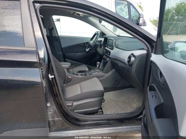 Продажа на аукционе авто 2018 Hyundai Kona Sel, vin: KM8K22AA7JU151106, номер лота: 45002002