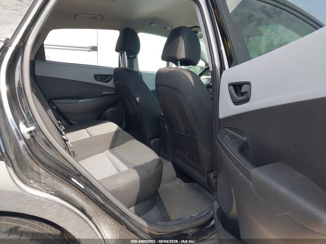 Продажа на аукционе авто 2018 Hyundai Kona Sel, vin: KM8K22AA7JU151106, номер лота: 45002002