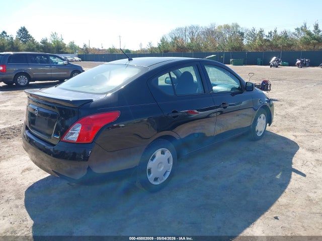 2013 Nissan Versa 1.6 S+ მანქანა იყიდება აუქციონზე, vin: 3N1CN7AP9DL893302, აუქციონის ნომერი: 45002009