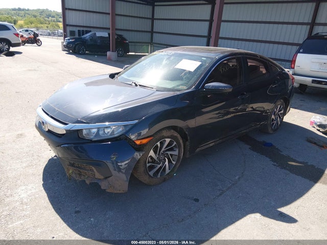Продажа на аукционе авто 2018 Honda Civic Ex, vin: 2HGFC2F76JH565501, номер лота: 45002023