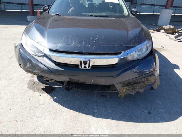 Продажа на аукционе авто 2018 Honda Civic Ex, vin: 2HGFC2F76JH565501, номер лота: 45002023