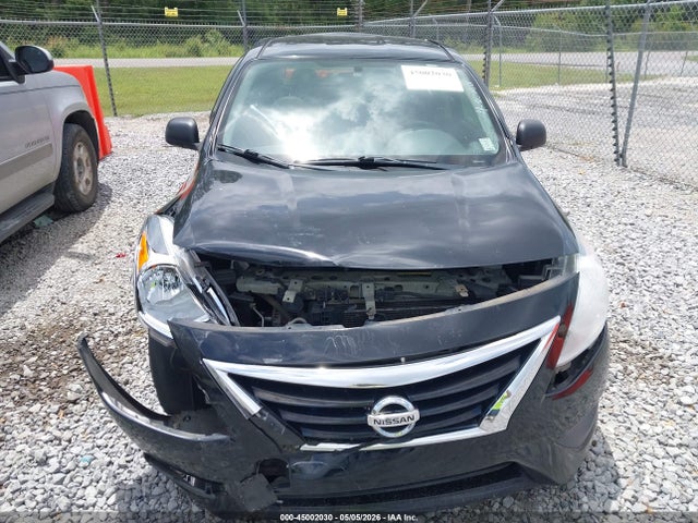 Продажа на аукционе авто 2015 Nissan Versa 1.6 S, vin: 3N1CN7AP9FL812561, номер лота: 45002030
