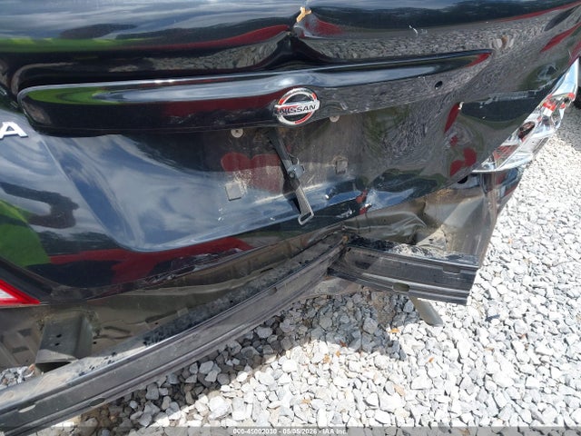 Продажа на аукционе авто 2015 Nissan Versa 1.6 S, vin: 3N1CN7AP9FL812561, номер лота: 45002030