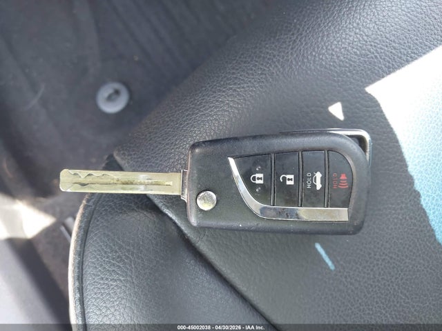 Продажа на аукционе авто 2019 Toyota Camry Se, vin: 4T1B11HK3KU692604, номер лота: 45002038