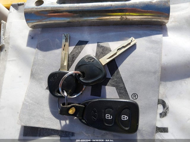 Продажа на аукционе авто 2015 Hyundai Accent Gls, vin: KMHCT4AE1FU901932, номер лота: 45002046
