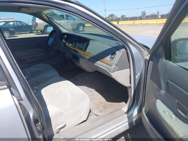 45002053 :رقم المزاد ، 2FALP74W0VX163276 vin ، 1997 Ford Crown Victoria Lx مزاد بيع